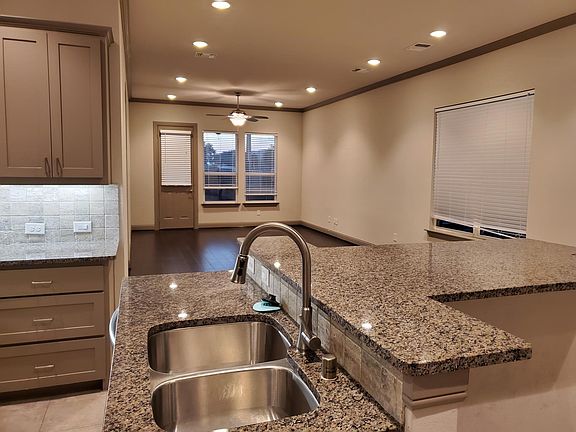 4th image of 2321 Crystal Falls Dr