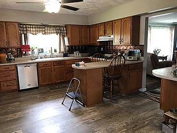 5th image of 1363 W Robinson St