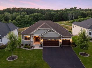 2337 Sherwood Pl, Hudson, WI 54016