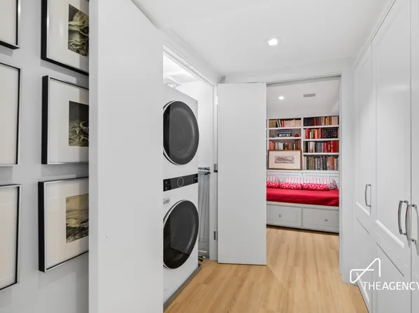 303 West 80th Street 2B1B image 16 of 16