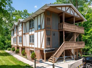 2210 Dexter Ave APT E, Ann Arbor, MI 48103
