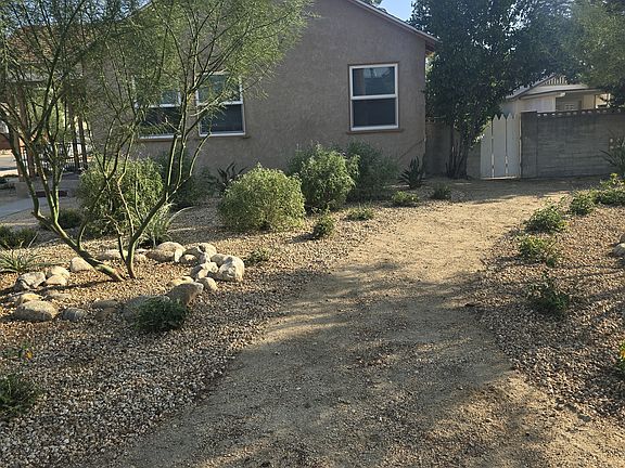 2nd image of 836 Campus Ave