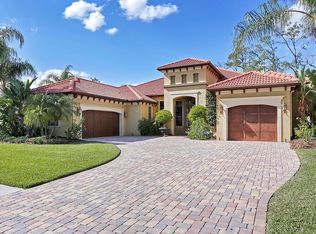 11812 Glen Wessex Ct, Tampa, FL 33626