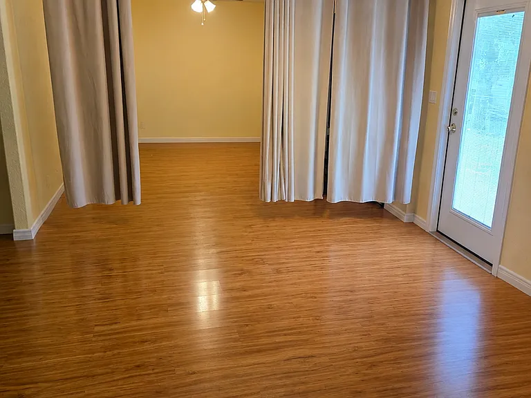 1750 N Valencia Dr — Photo 18