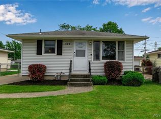 347 Meadowlawn Rd, Cheektowaga, NY 14225