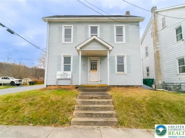 315 Blaine St, Bangor, PA 18013