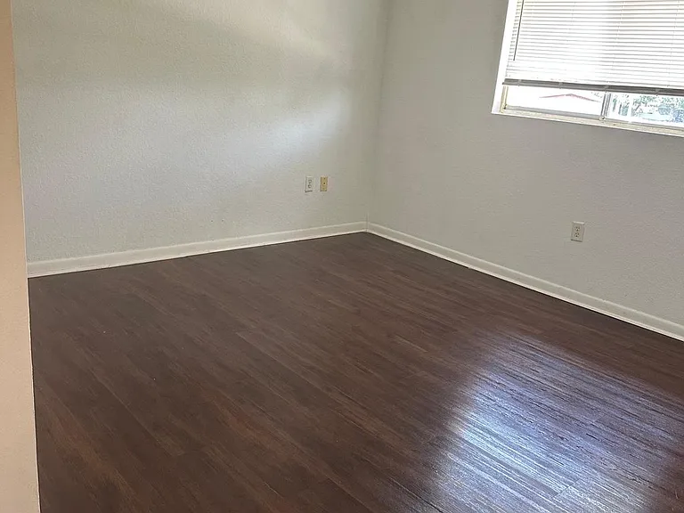 747 Wyman Ct #747 — Photo 6