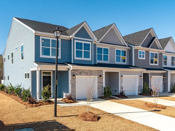 410 Duskywing Dr, Goose Creek, SC 29445
