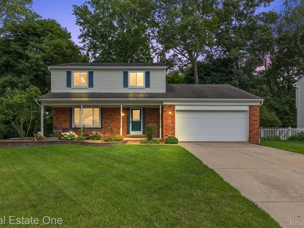 3312 Ashley Dr, Orion, MI 48359
