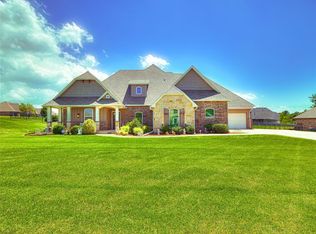 2120 Novate Ln, Edmond, OK 73034