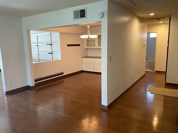 4th image of 618 E La Veta Ave
