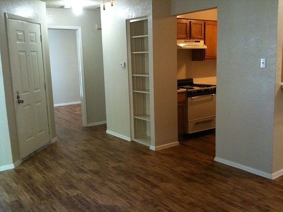 2nd image of 12311 Dellrey Dr #A