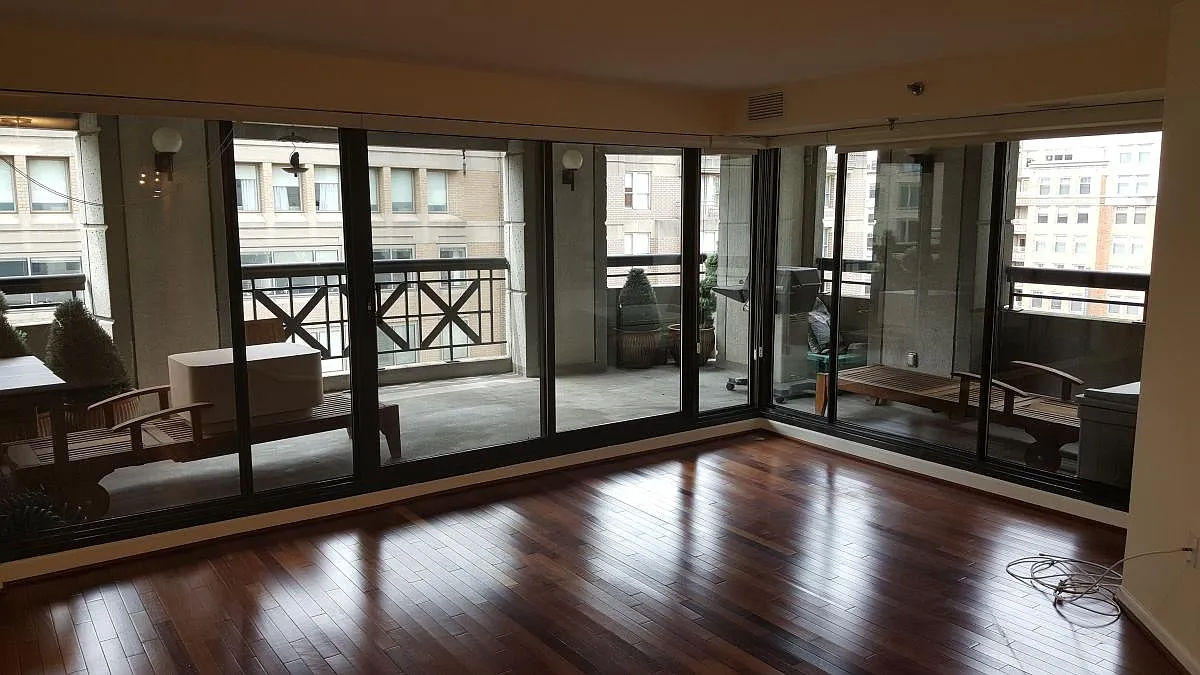 2311 M St NW — Photo 2