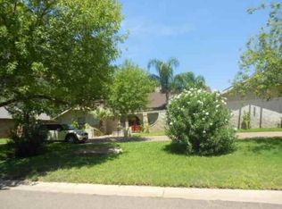 416 Westmont Dr, Laredo, TX 78041