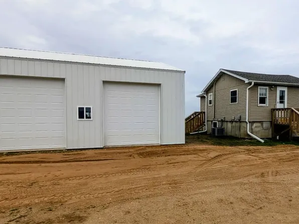 3195 190th Ave, Spencer, IA 51301