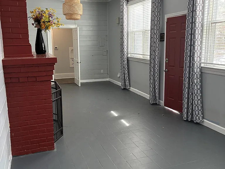 3348 N Pitt St — Photo 9