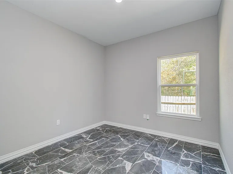 898 Road 3556 — Photo 13