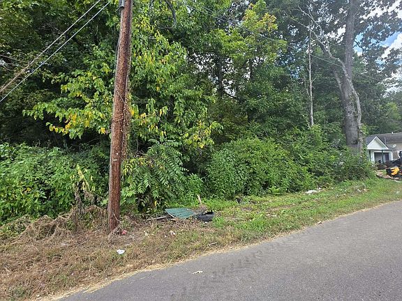 2nd image of 1233 Ohio Ave