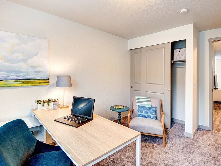 Inlet View Apartments — Photo 25