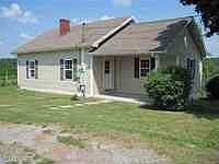 2nd image of 1334 Davis St