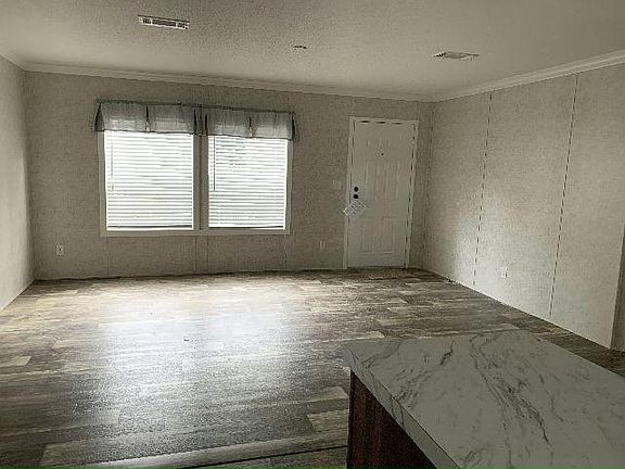 4th image of 4811 Valda Ln #335