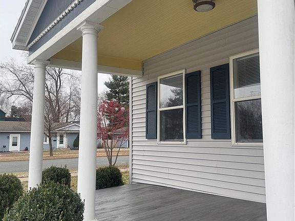 3rd image of 1603 Lynn Avenue