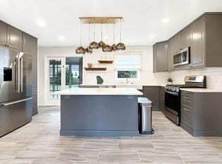 2484 Powers Ferry Dr SE, Marietta, GA 30067
