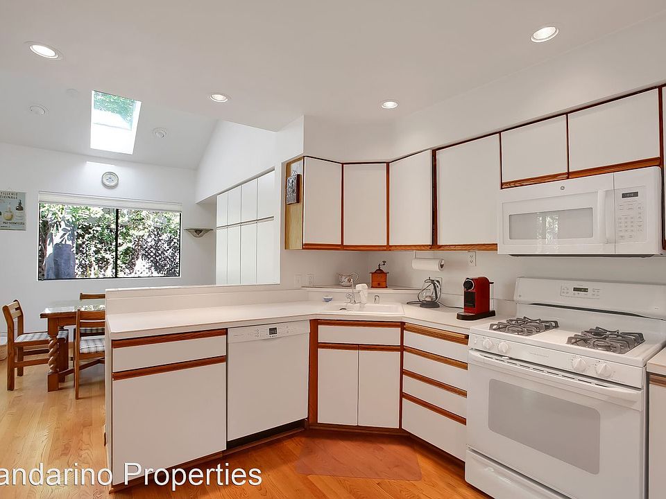 1st image of 2507 Anacapa St