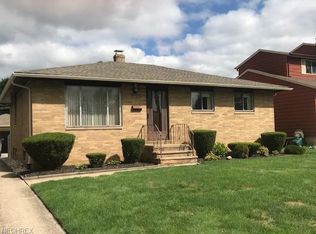 14324 Park Dr, Brookpark, OH