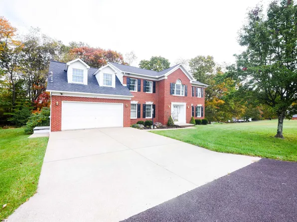 63 Poplar St, Bruceton Mills, WV 26525