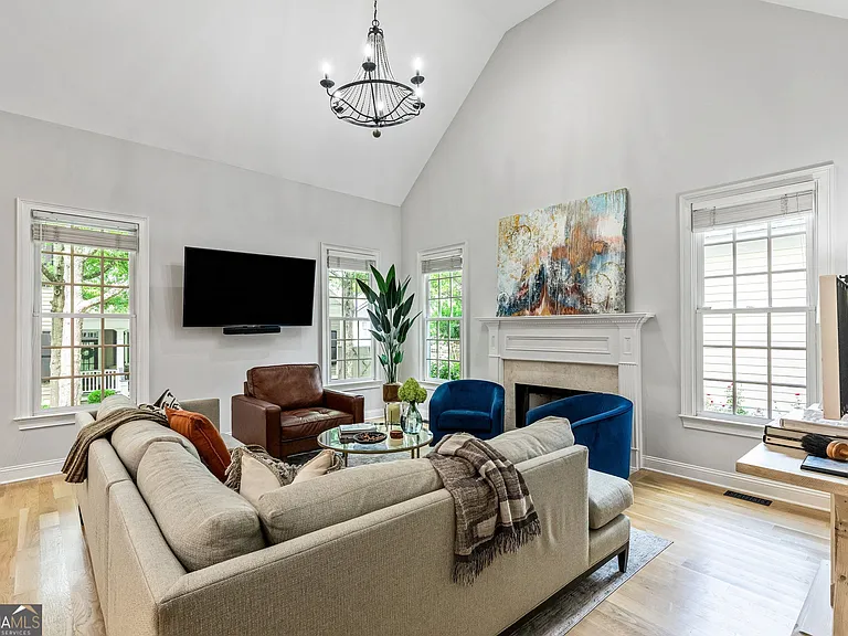 125 N Cove Dr — Photo 35