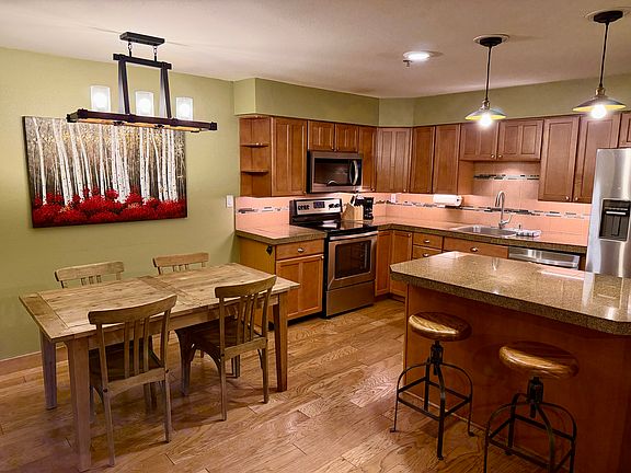 5th image of 4295 Columbine Dr Unit 15