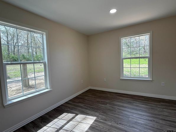1404 Fm 3053 N, Overton, TX 75684
