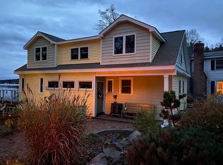 29 Blue Heron Dr, Averill Park, NY 12018