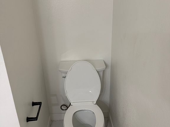 2nd image of 1854 Ohio St APT 4