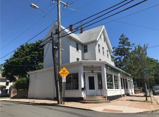 3 Monroe St, Branford, CT 06405