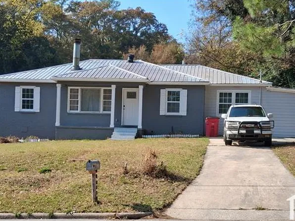 3433 Sandra Fay Dr, Macon, GA 31206