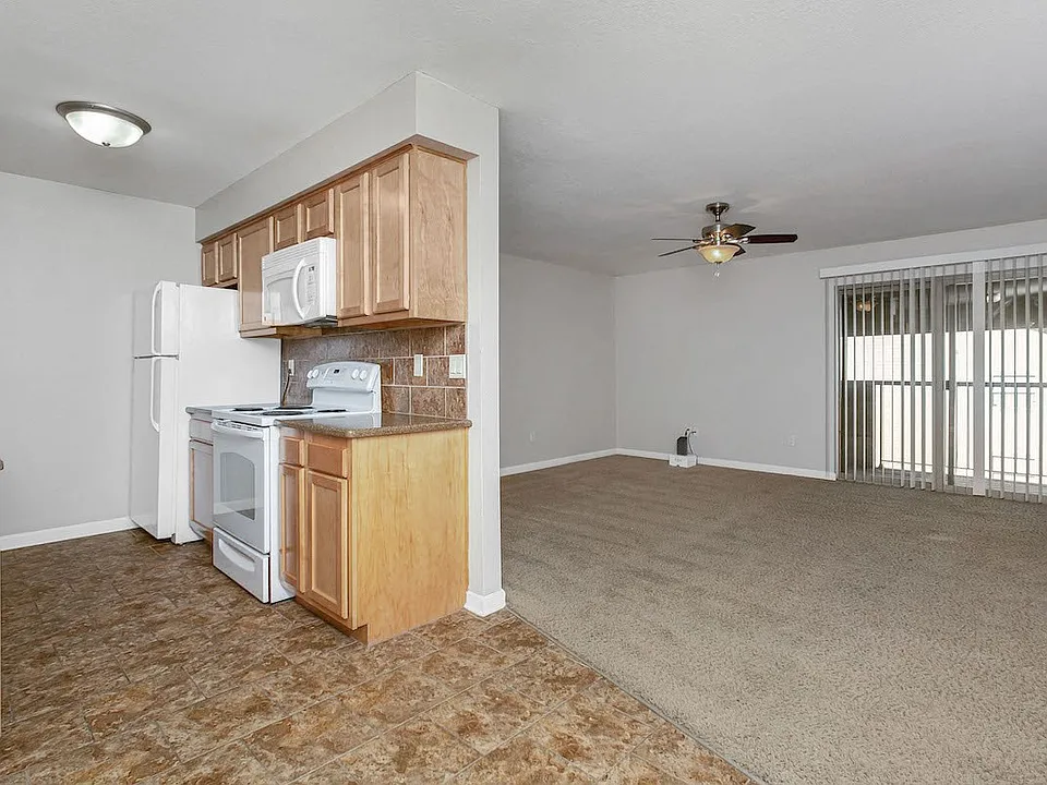 High Point East Apartment Homes