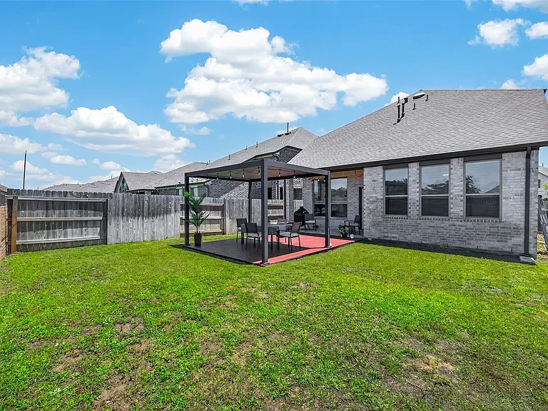 7019 Snow Finch Ln — Photo 32