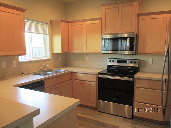 4th image of 10025 NW 312th Pl