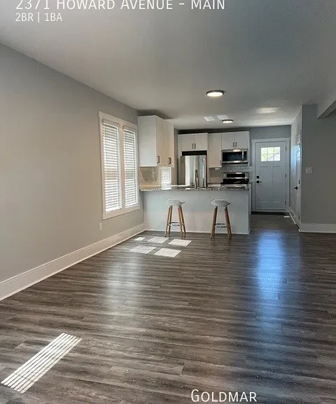 2371 Howard Ave #1 — Photo 10