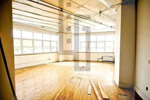 Rented by Loom Group | media 34