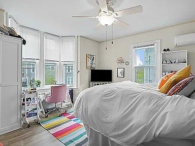 5th image of 281 Williams St #2