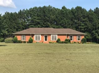 1200 Pine Lake Dr, Corinth, MS 38834