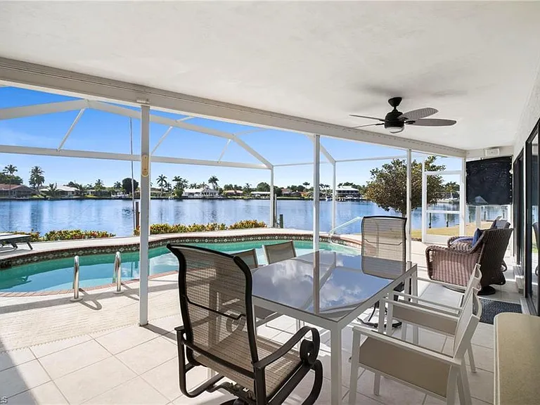 4530 W Coral Cir — Photo 3