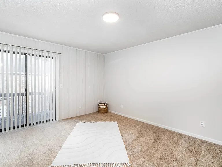 Linville Ridge Apartments — Photo 7