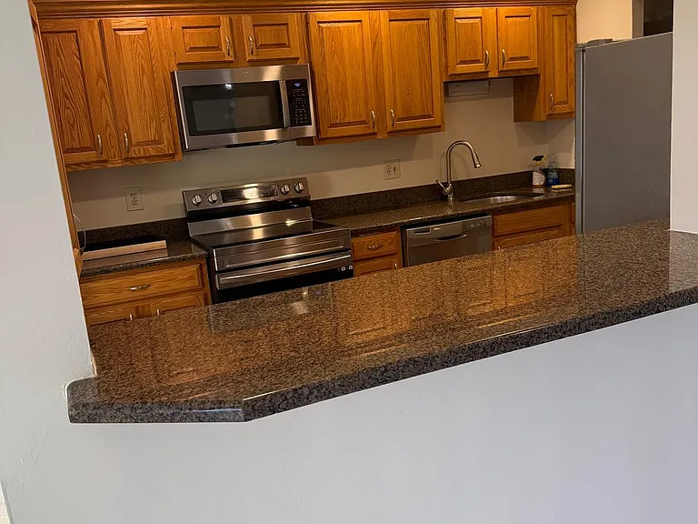 531 Florida Ave #104 — Photo 43