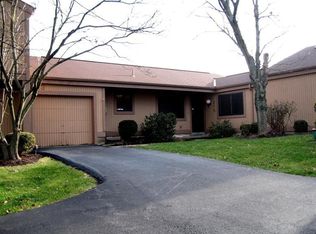 373 Walnut Ln, Mason, OH