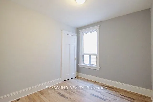 4 bed, $2,800 — Photo 3