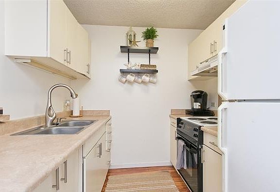 4th image of 725 Piikoi St APT 604
